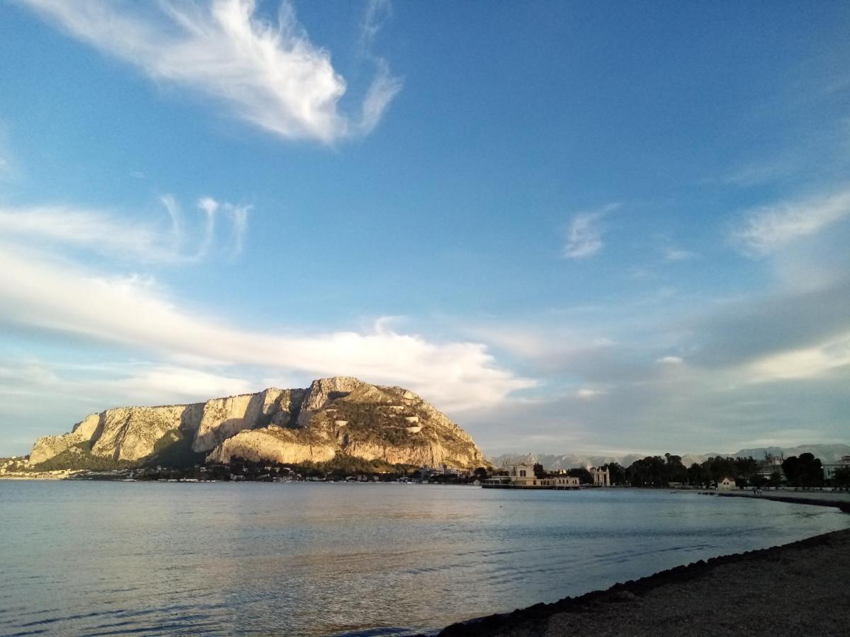 Casa Rosamarina Leilighet Mondello Eksteriør bilde